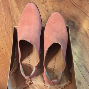 Lucky Brand Women's Coral Suede Loafers
